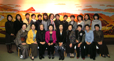 䂩