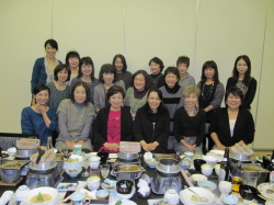 䂩