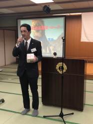 結婚記念日記念品贈呈